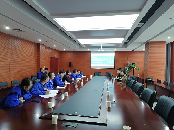5月10日，彬州公司綠色工廠創(chuàng)建啟動會在行政會議室召開，渭化集團(tuán)副總經(jīng)理段立波、彬州公司副總經(jīng)理、生產(chǎn)部部長張安平等相關(guān)單位負(fù)責(zé)人參會.jpg