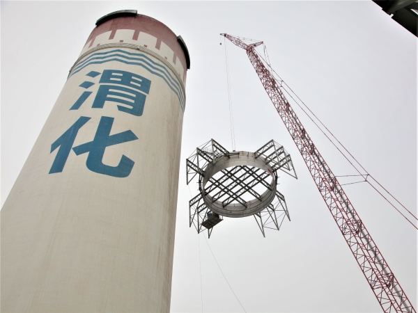 4月11日，主桁架吊裝.jpg
